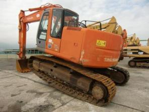 Продается экскаватор Kubota K225US.