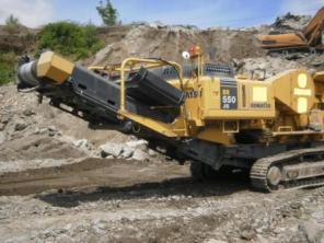 Продается дробильная установка Komatsu BR550JG.