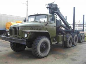 Лесовоз на базе шасси УРАЛ- 375 (Д) С КОНВЕРСИИ.ВОЕННАЯ ПРИЁМКА.