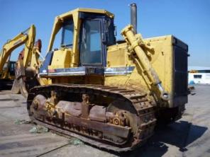 Продается бульдозер Komatsu D135.