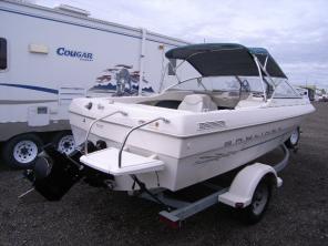 Продам катер bayliner 195