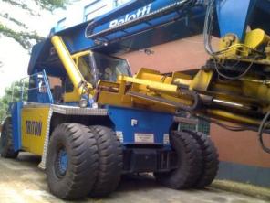 Продается погрузчик ричстакер Belotti -Triton45.