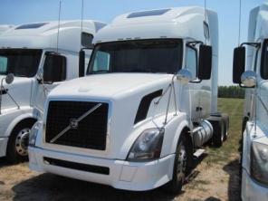 Американский тягач. 2009 Volvo VNL670 Год выпуска — 2008