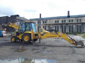 - Hidromek HMK 102, 2005 .