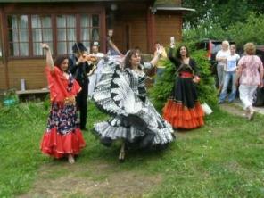 Цыгане на Новый год.
