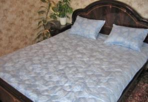 Одеяла, подушки, покрывала, постельное белье с доставкой