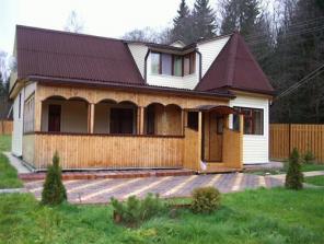 Продаю зимний дом со всем содержимым и новой мебелью в связи с переездом в другую страну