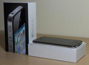 Apple, iPhone 4G 32GB / разблокирован телефон