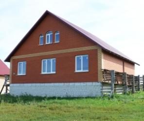 Дом с мансардой недостроенный в Чаплыгинском районе Липецкой области