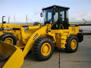 фронтальный 3,5-тонный погрузчик PowerPlus PP 938P-V