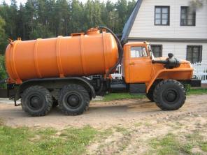 АССЕНИЗАТОР на базе УРАЛ 4320 МВ- 10 , 2001 г.в. Вакуумный автомобиль. Объем цистерны - 10 м3. Новое оборудование, отличное состояние, пройдено ТО. ОБКАТКА. Всё в отличном рабочем состоянии. УРАЛЫ ,КАМАЗЫ ,
