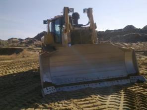 Бульдозер CAT D8R, 2008 года.