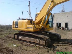 Экскаватор Komatsu PC 200-7