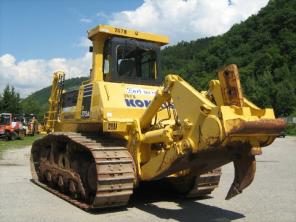 Продаем бульдозер Komatsu D375A-5