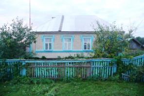 Добротный кирпичный дом рядом с зарыблеными прудами в Добровском районе Липецкой области
