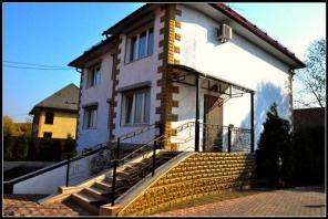 Продается загородный дом в идеальном состоянии, пос. Вешки