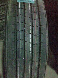 275/70r22.5