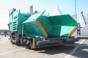 Продаю асфальтоукладчик XCMG RP451