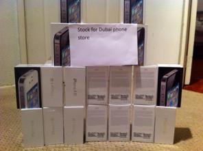 Apple iPhone 4 с 16 ГБ, 32 ГБ, 64 ГБ и iPhone 4 16 ГБ, 32 ГБ