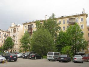 Продается отличная 3 к.кв-ра в 5 минутах