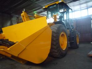 Погрузчик XCMG LW300F
