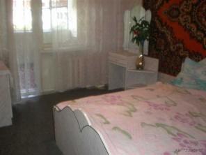 Продается 2-х ком. кв. в п. НЕБУГ.
