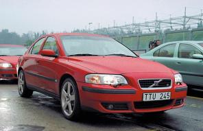 Для Вольво S60 2002г 2.0Turbo Мкпп Запчасти б/у