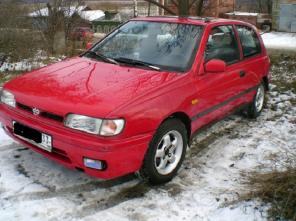 продаю nissan sunny не дорого
