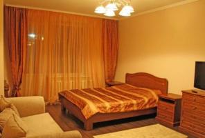 Сдаю 1 комнатную кв, метро Киевская,