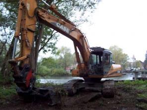   Case CX 240 2006