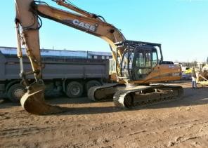   Case CX-210 2005