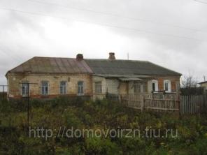 Продается квартира в 2-ух квартирном доме.