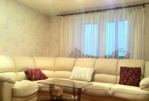 срочно продам 2-х комнатную квартиру