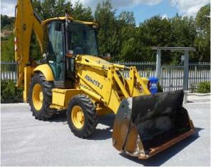 Экскаватор- погрузчик Komatsu