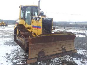   Caterpillar D5M XL 2000.