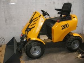 Минипогрузчик Hysoon HY-200