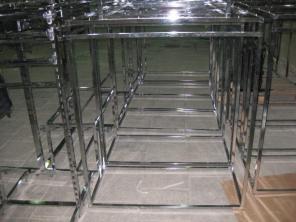 Торговое оборудование БУ для магазинов одежды