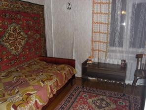 1 комн. квартира около ж/д ст. Болшево