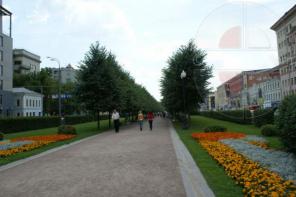 1ком. квартира. Рядом с Метро Цветной бульвар