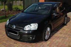 Продается автомобиль Volkswagen Golf 2.0 TDI АКПП