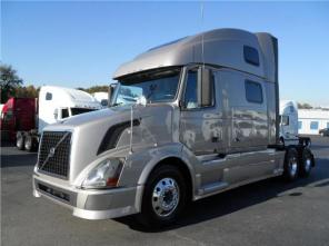 Седельный тягач Volvo VNL 780, Тягач седельный б/у Volvo VNL 780, Продажа седельного тягача Volvo VNL 780 б/у, Тягач с пробегом Volvo VNL 780