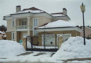 Продается дом общ. пл. 380 кв.м., Истринский р-н МО, 26 км от МКАД