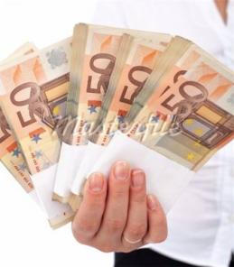 инвестиций и кредитов предлагают 3% в год
