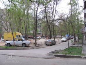 Срочно продаю 2 к квартиру в Ростове-на-Дону Чкаловский под ремонт