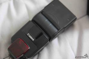 Canon 550EX speedlite  