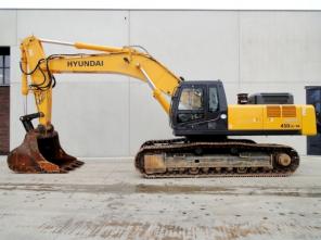 Поставки запчастей к технике Komatsu, Cummins, Caterpillar, Hitachi, Hyundai и тд.