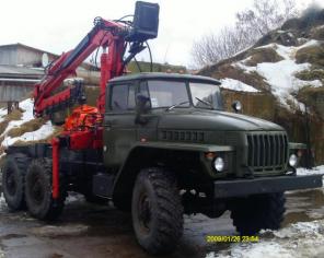 Лесовозы на базе Камаз 4310 и Урал 4320 внедорожники с манипулятором.