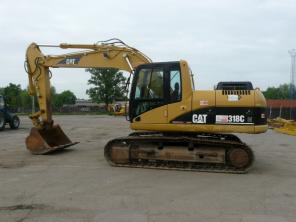 Гусеничный экскаватор Caterpillar 318 C