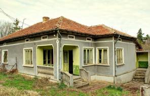 Предлагаю старый домик в Болгарии