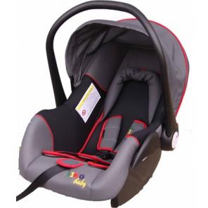 Продаю авто кресло likobaby 321